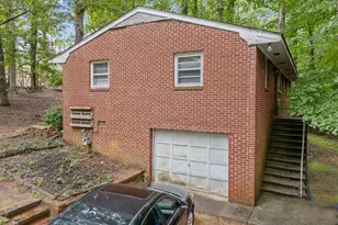 106 Markham Dr, Chapel Hill, NC 27514 - Photo 5