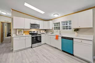 266 Huff Ln, Henderson, NC 27537 - Photo 13