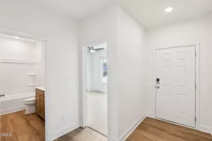 549 Hipwood Dr, Zebulon, NC 27597 - Photo 3