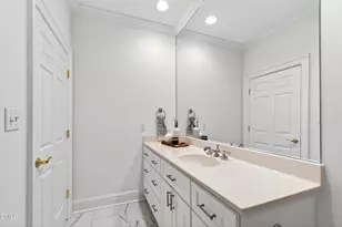 2813 Market Bridge Ln, Raleigh, NC 27608 - Photo 31