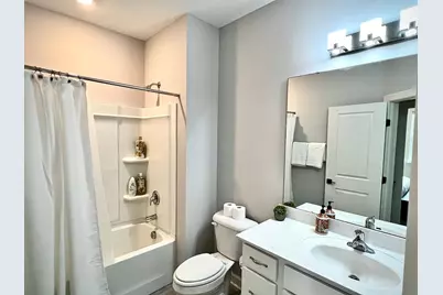 1018 Manorhaven Drive, Durham, NC 27703 - Photo 57