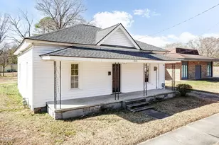 1005 W Thomas St, Rocky Mount, NC 27804 - Photo 3