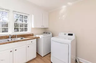 1005 W Thomas St, Rocky Mount, NC 27804 - Photo 13