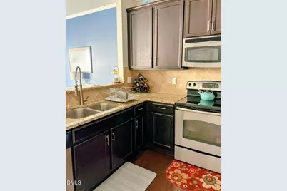 1093 Renewal Place, Raleigh, NC 27603 - Photo 9