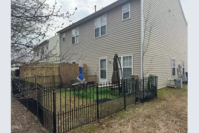 2044 Metacomet Way, Raleigh, NC 27604 - Photo 13