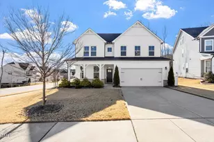 128 Highland Grv Wy, Fuquay Varina, NC 27526 - Photo 3