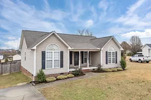 71 Rosa Cir, Willow Springs, NC 27592 - Photo 3