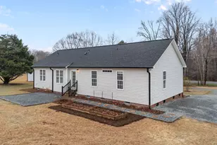 909 Mt Pleasant Rd, Willow Springs, NC 27592 - Photo 25