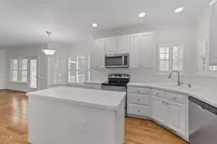 901 Birkdale Dr, Clayton, NC 27527 - Photo 17