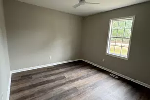 119 Fox Pond Rd, Henderson, NC 27537 - Photo 9