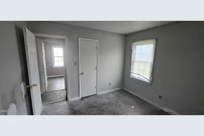 515 Nc-71 Hwy, Maxton, NC 28364 - Photo 17