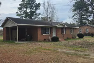 515 Nc-71 Hwy, Maxton, NC 28364 - Photo 5