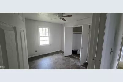 515 Nc-71 Hwy, Maxton, NC 28364 - Photo 17