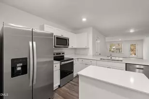 8524 Beckett Chase Wy, Raleigh, NC 27616 - Photo 7