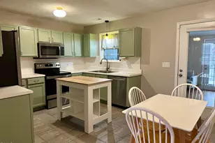 108 Danbury Ct, Willow Springs, NC 27592 - Photo 5