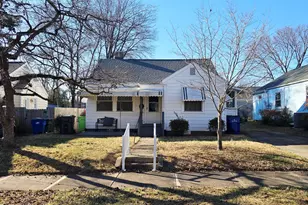 404 Bickett Blvd, Raleigh, NC 27608 - Photo 1