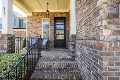 923 Regency Cottage Place, Cary, NC 27518 - Photo 3