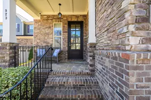 923 Regency Cottage Pl, Cary, NC 27518 - Photo 3