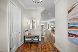 923 Regency Cottage Pl, Cary, NC 27518 - Photo 5