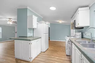 7921 Pegg Neave Rd, Snow Camp, NC 27349 - Photo 15