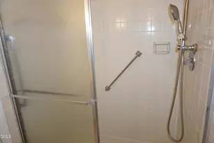 5813 Branchwood Rd, Raleigh, NC 27609 - Photo 21