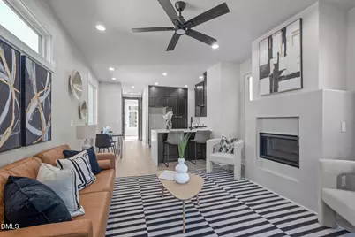 226 Woodsborough Place, Raleigh, NC 27601 - Photo 7