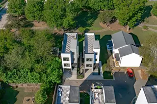 226 Woodsborough Pl, Raleigh, NC 27601 - Photo 35