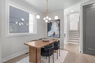 228 Woodsborough Pl, Raleigh, NC 27601 - Photo 5