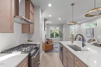 228 Woodsborough Place, Raleigh, NC 27601 - Photo 9