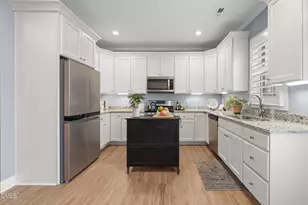 560 Little Creek Dr, Graham, NC 27253 - Photo 11