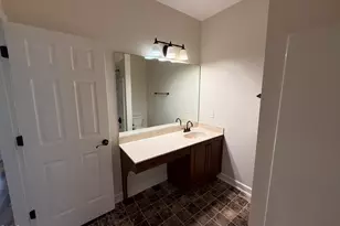 3647 Edgemont Dr, Raleigh, NC 27612 - Photo 53