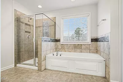 91 Stratford Lane, Clayton, NC 27527 - Photo 5