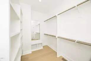 221 Woodsborough Pl, Raleigh, NC 27601 - Photo 31