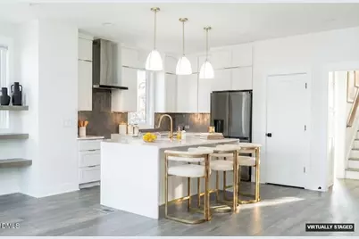 221 Woodsborough Place, Raleigh, NC 27601 - Photo 5