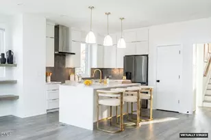 221 Woodsborough Pl, Raleigh, NC 27601 - Photo 5