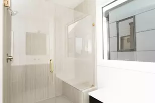 221 Woodsborough Pl, Raleigh, NC 27601 - Photo 29