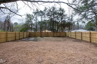 600 E Lizzie Street, Selma, NC 27576 - Photo 23