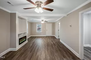 600 E Lizzie St, Selma, NC 27576 - Photo 5