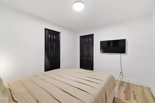 1213 Gregory St, Greensboro, NC 27403 - Photo 13