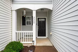 2525 Asher View Ct, Raleigh, NC 27606 - Photo 5