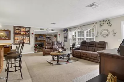 617 Greenway Drive, South Boston, VA 24592 - Photo 5