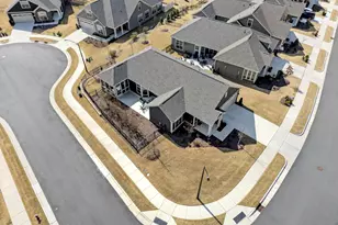 564 Crooked Pine Dr, Cary, NC 27519 - Photo 55