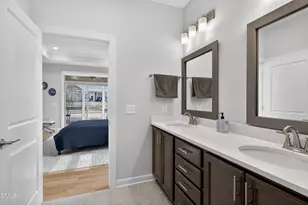 564 Crooked Pine Dr, Cary, NC 27519 - Photo 35