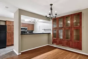 319 Brookberry Cir, Chapel Hill, NC 27517 - Photo 5