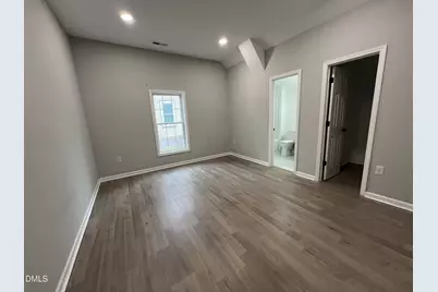 110 N Sellers Street, Selma, NC 27576 - Photo 9