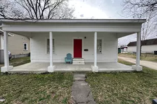 110 N Sellers St, Selma, NC 27576 - Photo 1