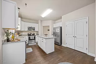 260 Ambergate Dr, Youngsville, NC 27596 - Photo 5