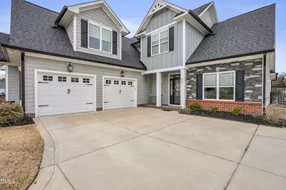 68 Jeans Way, Benson, NC 27504 - Photo 5