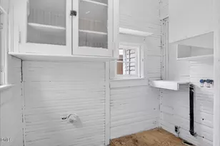 145 Granite St, Henderson, NC 27536 - Photo 9