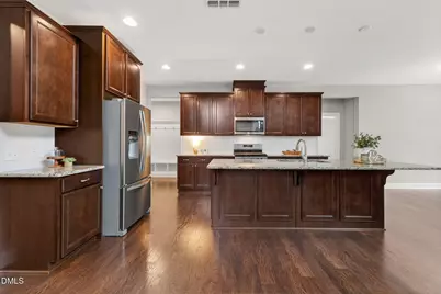 4909 Sunset Stream Drive, Fuquay-Varina, NC 27526 - Photo 9